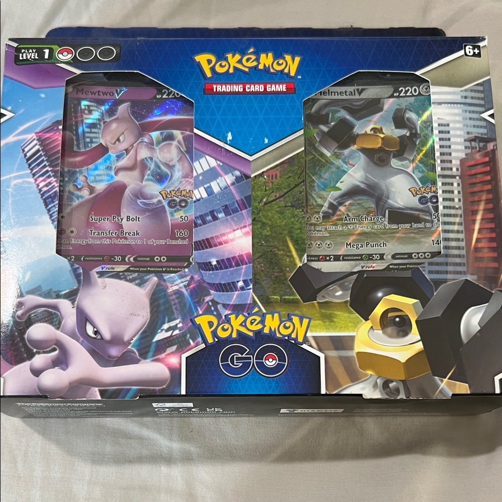 Pokémon Trading Card Game Box Set - Mewtwo V and Melmetal V